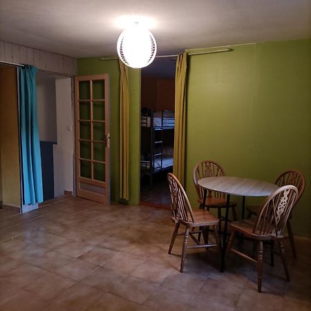 Les Git'Anes De Ponteves Villa Buitenkant foto